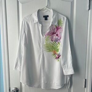 Investments White and Pink 3/4 Sleeve Notched Collar Shirt